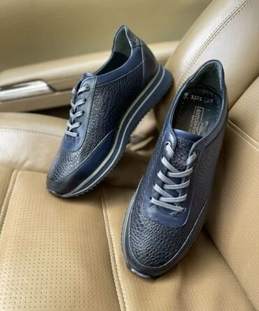 Кросівки шкіряні сині George