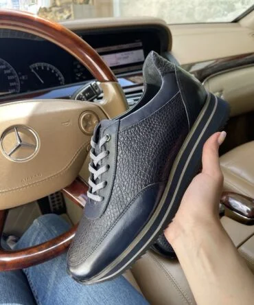 Кросівки шкіряні сині George