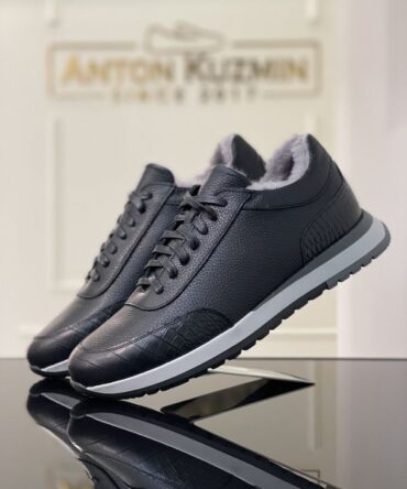 Кросівки на хутрі чорні Cross