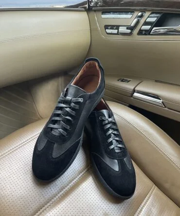 Кросівки шкіряні James Black