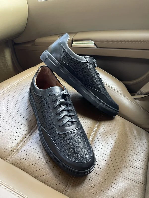 Кеди шкіряні чорного кольору Patrick