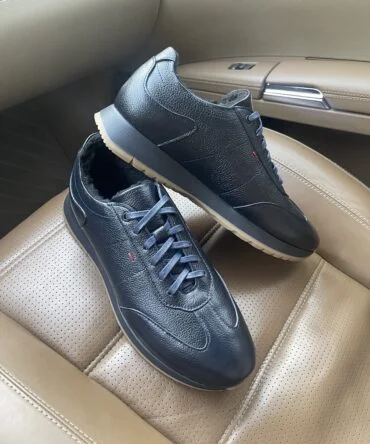 Зимові шкіряні кросівки Daniel