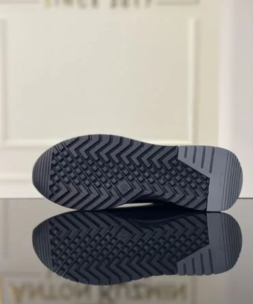 Кросівки чоловічі шкіряні Elija