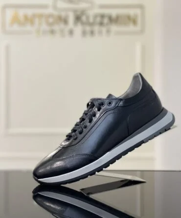 Кросівки чоловічі шкіряні Elija