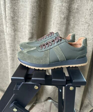 Кросівки шкіряні чоловічі Ustim