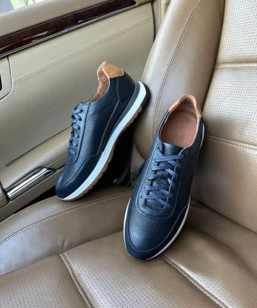 Кросівки чоловічі сині Byron