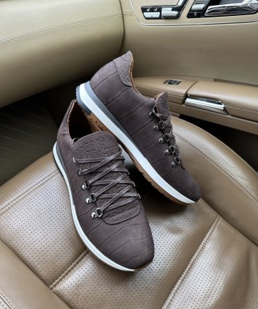 Кросівки чоловічі коричневі із тисненням Michael