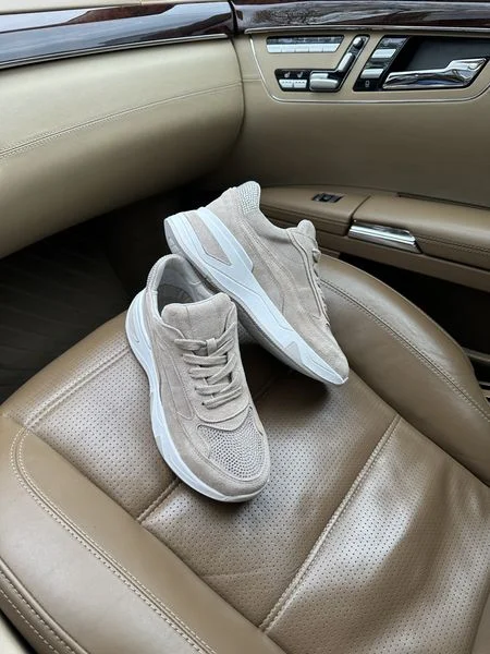 Кросівки жіночі замшеві бежеві Crystal Кросівки жіночі замшеві бежеві Crystal