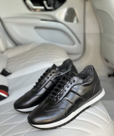 Кросівки чоловічі зимові Elija