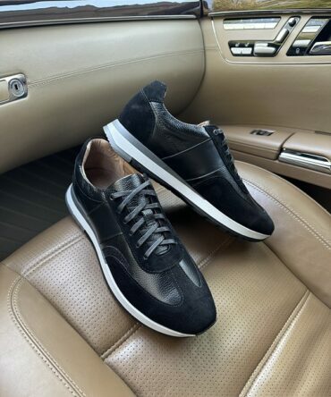 Кросівки шкіряні чорного кольору Hilarion