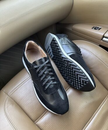 Кросівки шкіряні чорного кольору Hilarion