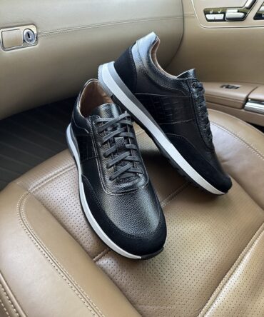 Кросівки шкіряні чорного кольору Tim