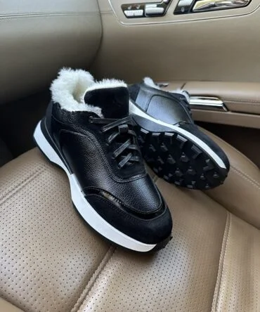 Кросівки жіночі шкіряні чорні Lucy