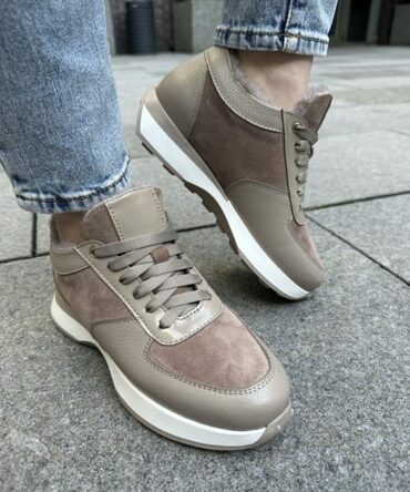 Кросівки жіночі шкіряні темний беж Lucy