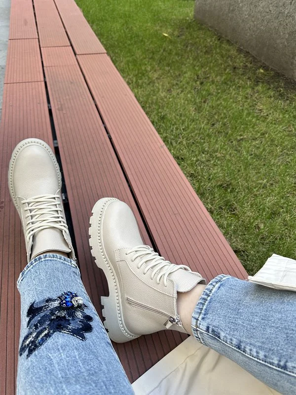 Черевички жіночі шкіряні бежеві Astra