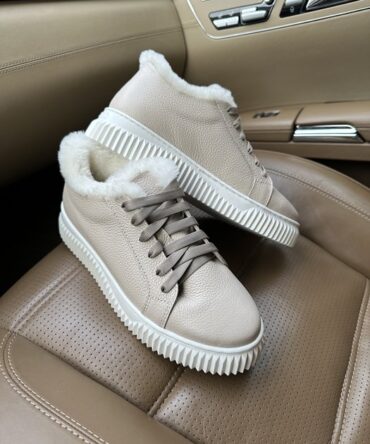 Кеди жіночі шкіряні світло-бежеві Lucy