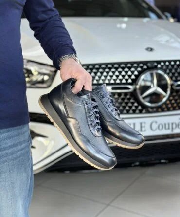 Кросівки шкіряні чорні Wave