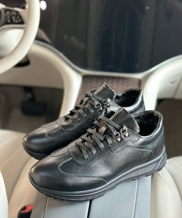 Кросівки шкіряні чорні Damir