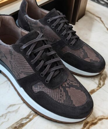 Кросівки з пітоном натуральним коричневі Ed